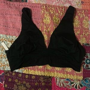 NWOT Victoria’s Secret bralette XL